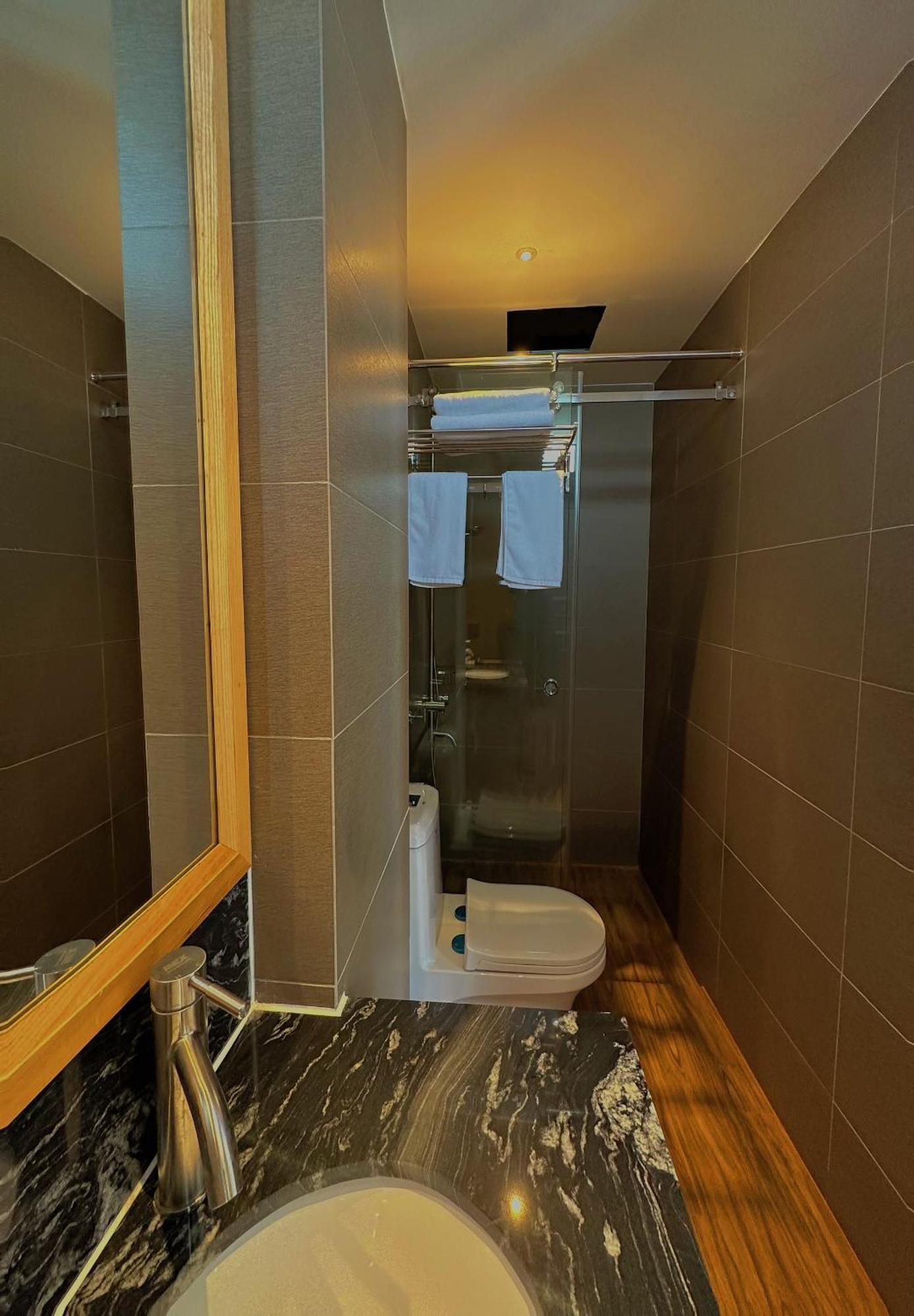 Haven Hut Hotel Хошимин Экстерьер фото