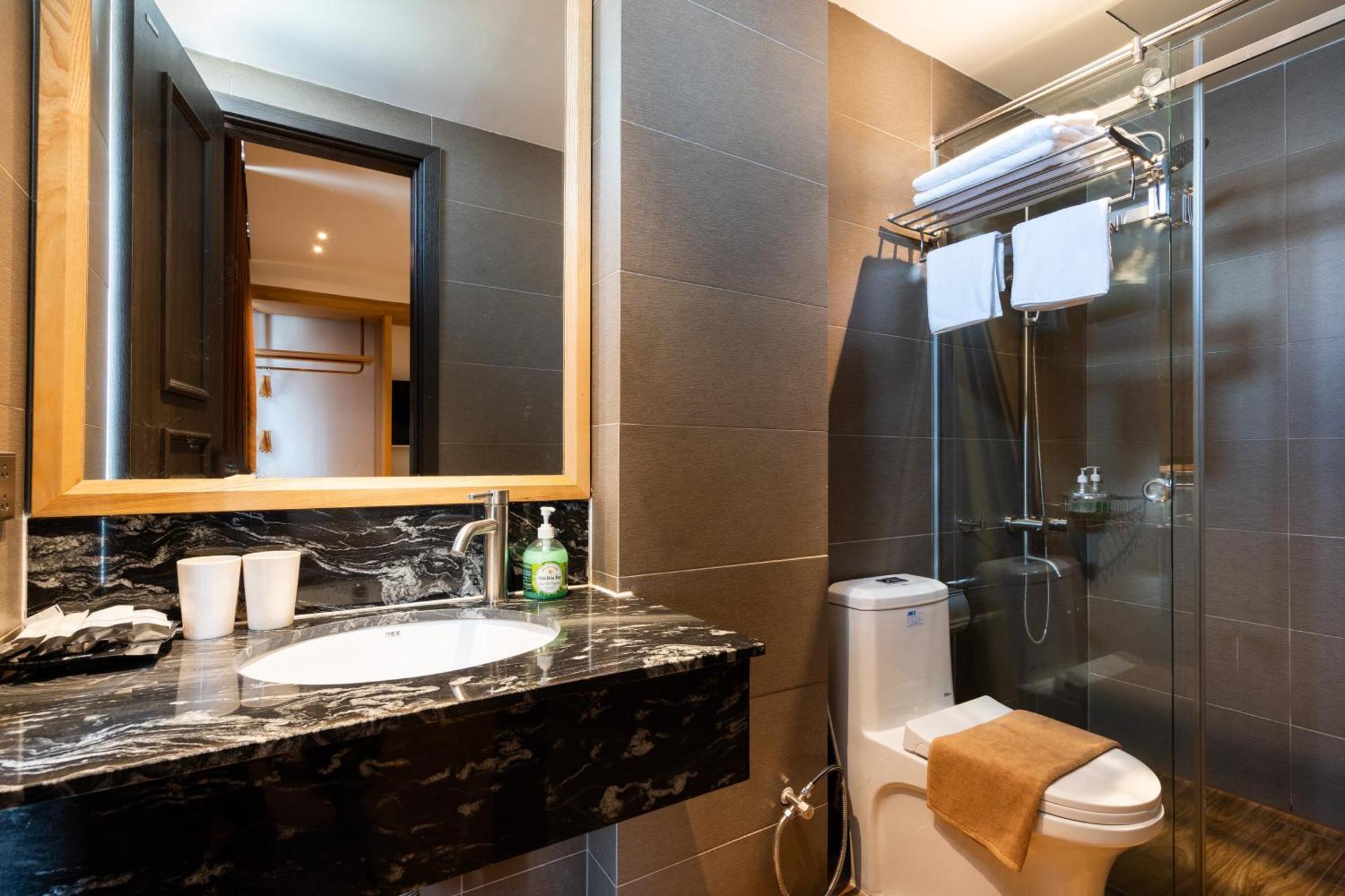 Haven Hut Hotel Хошимин Экстерьер фото
